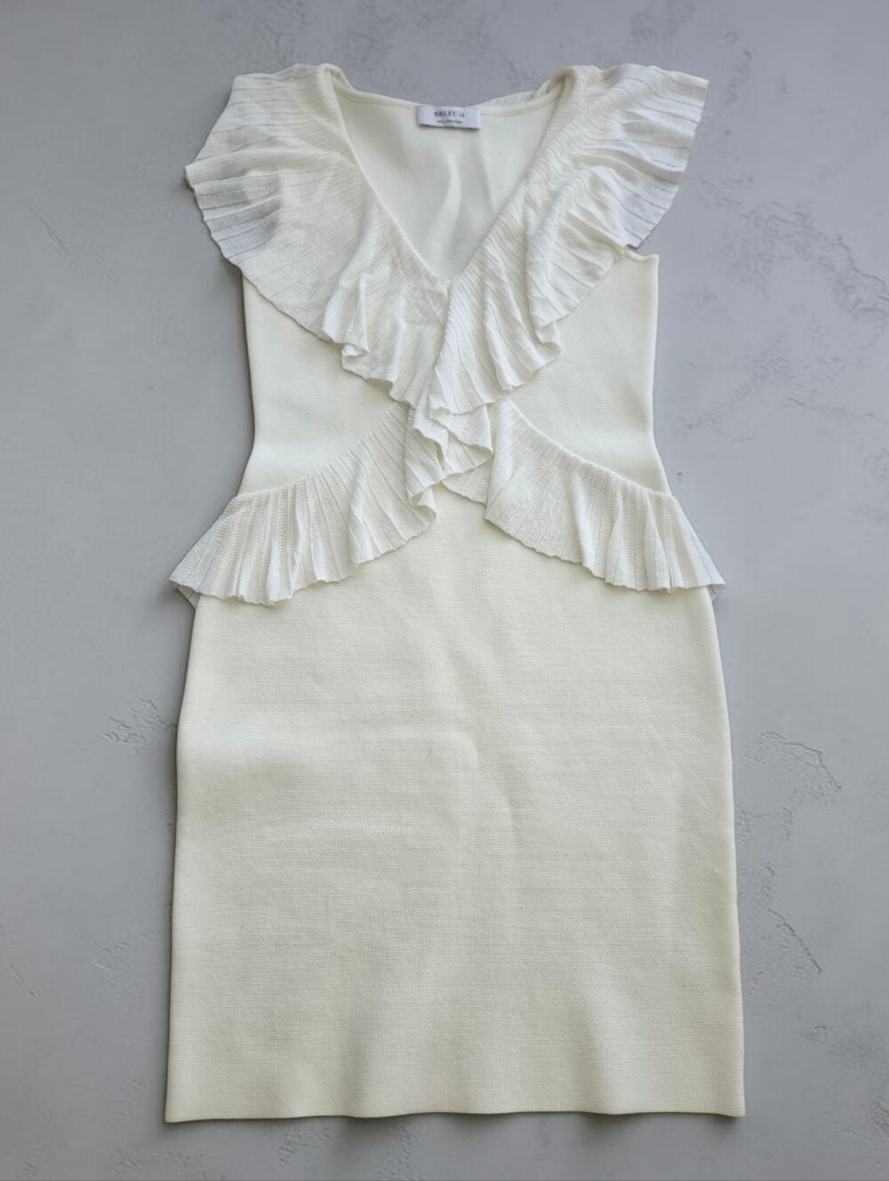 Bailey 44 Ruffle Knit Sheath Dress in Creme Drastic Off White sz SMALL